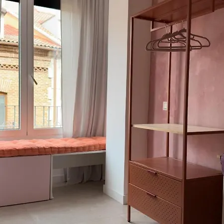 Isilla20 - Pisos Boutique En Calle Emblematica *